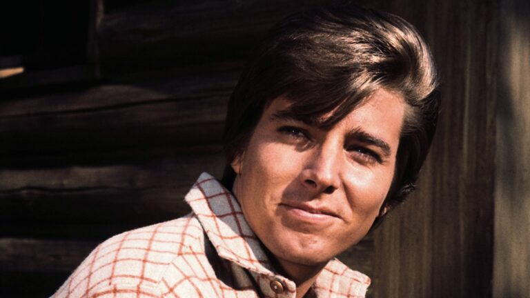 Teen Idol Bobby Sherman Dead at 81