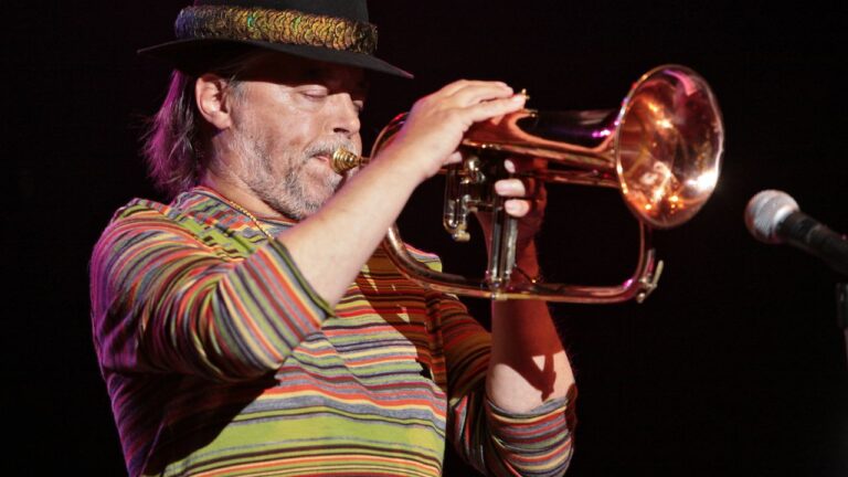 Chuck Mangione, Smooth Jazz Standard-Bearer Who Wrote “Feels So Good,” Dies at 84