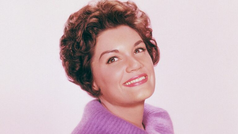 ‘Pretty Little Baby’ Singer Connie Francis Dead at 87