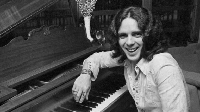 Bobby Whitlock, Derek & the Dominos Co-Founder and Storied Session Musician, Dies at 77