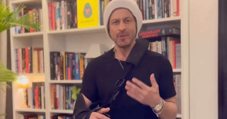 JUST IN: Shah Rukh Khan Reacts to His National Award Win