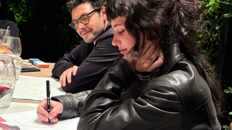 Clairo Signs to Atlantic | Pitchfork