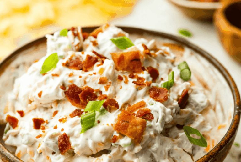 Loaded Baked Potato Dip (Easy Party Appetizer)
