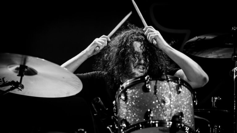 Foo Fighters’ New Drummer Ilan Rubin Makes Live Debut: Photos