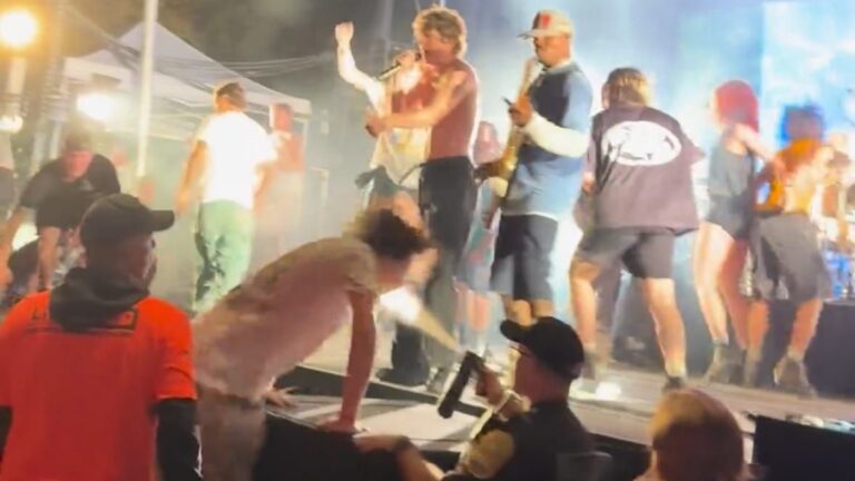 Police Appear to Pepper Spray Turnstile Fan At Richmond Concert