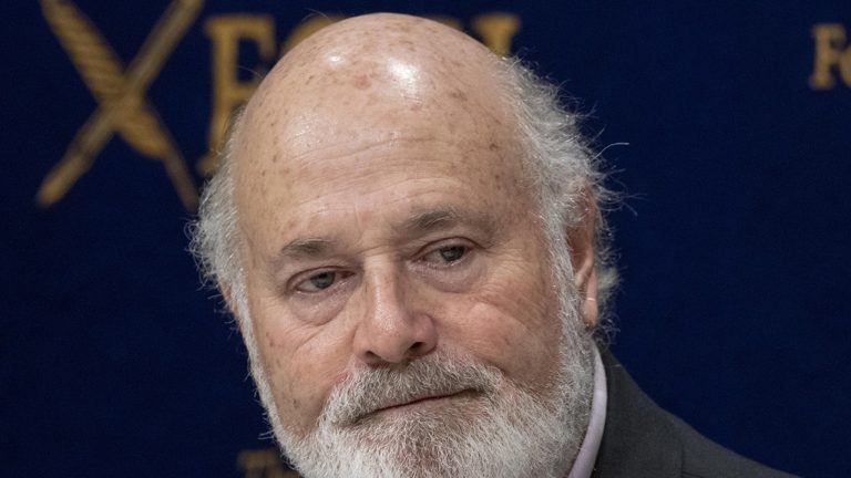 2 People Found Dead at Rob Reiner’s Los Angeles Home