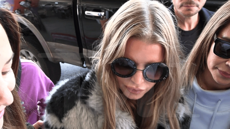 Jessica Simpson Slams ‘Bachelorette’ Rumors, Says She Has Options