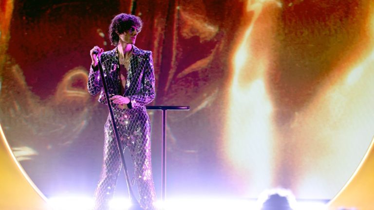 Watch Sombr Perform “12 to 12” at 2026 Grammys