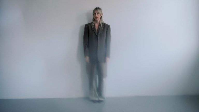 Carmen Villain Announces New Album Memoria
