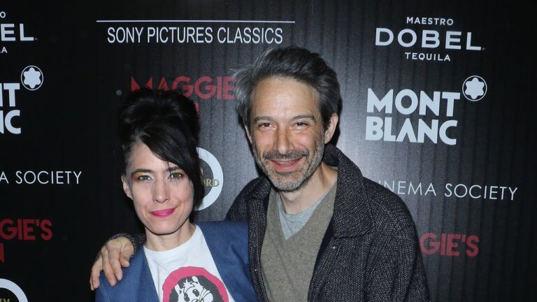 Kathleen Hanna and Ad-Rock Cover DJ Snake and Justin Bieber’s “Let Me Love You”