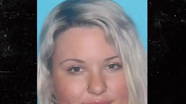 NJ Hairdresser Charged After Allegedly Hiring Tinder Hitman to Kill Ex-BF