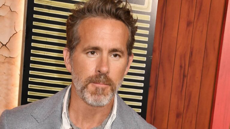 Ryan Reynolds’ New Top Gun Replacement Movie Is Now Streaming