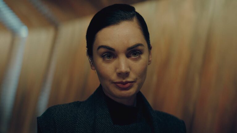Prime Video’s 8-Part Sci-Fi Thriller Is Everything The Matrix 4 Should Have Been
