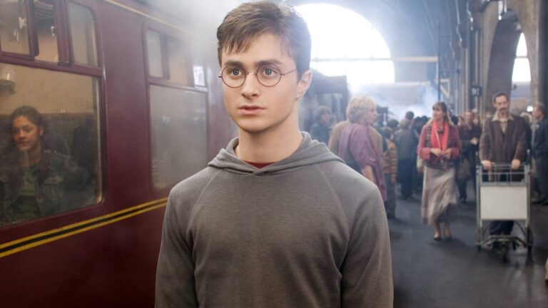 Harry Potter’s Coldest Line Wasn’t In The Books (But It’s So Good, The Remake Should Use It Anyway)