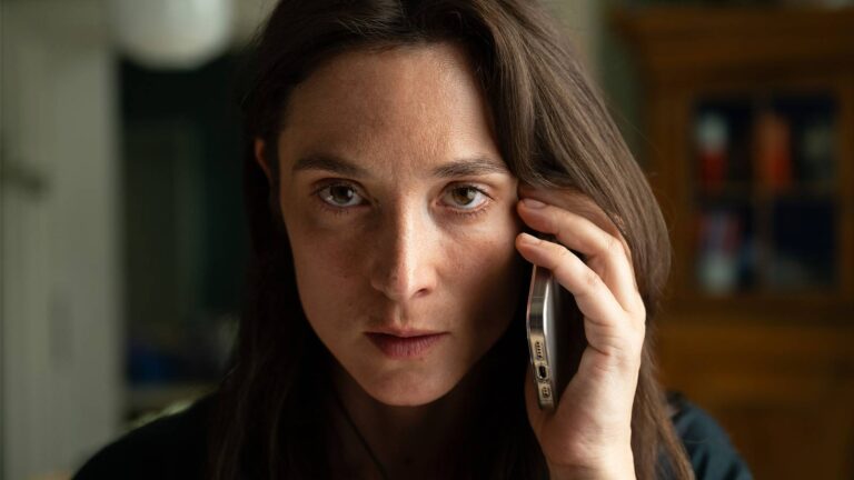 Netflix’s New 6-Part Psychological Thriller Is Officially An Easy One-Night Binge